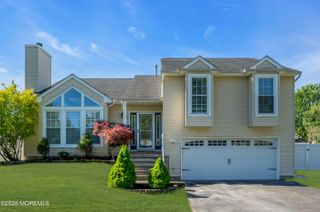 7 Lindner Lane, Howell, NJ 07731