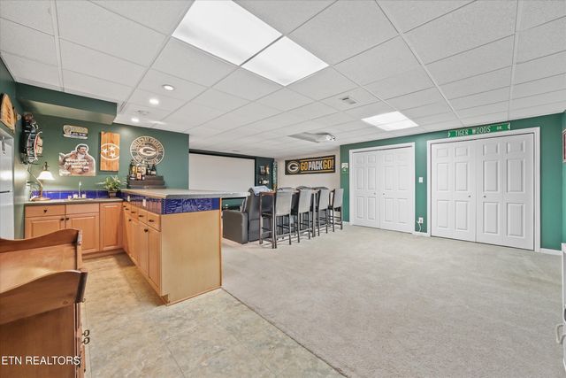 704 Knights Bridge Rd, Maryville, TN 37803