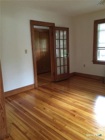 6 Silver Drive 2, Middletown, CT 06457