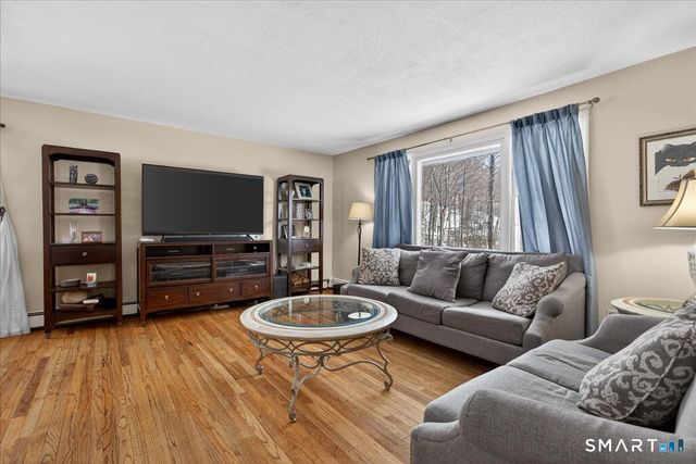 31 Longview Drive, Ridgefield, CT 06877