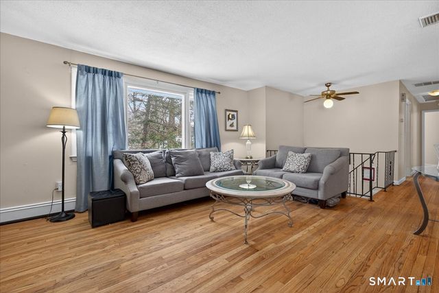 31 Longview Drive, Ridgefield, CT 06877