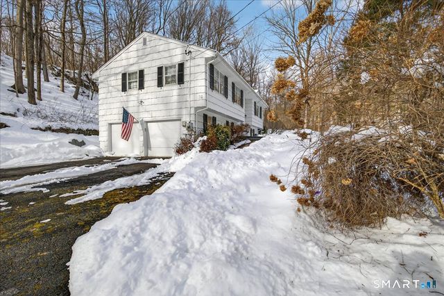 31 Longview Drive, Ridgefield, CT 06877