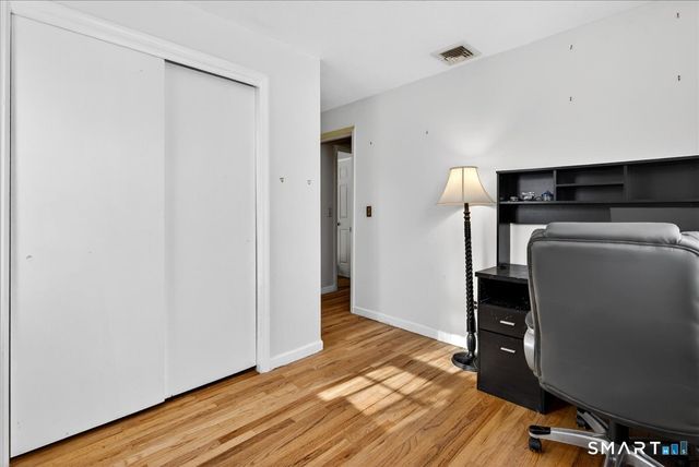 31 Longview Drive, Ridgefield, CT 06877