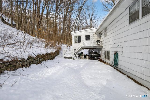 31 Longview Drive, Ridgefield, CT 06877