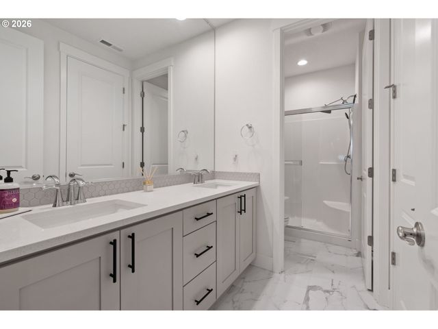 5466 N 91ST Ave, Camas, WA 98607