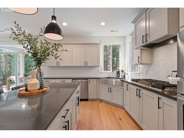 5466 N 91ST Ave, Camas, WA 98607