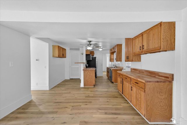 5813 W Temperance Road, Ottawa Lake, MI 49267