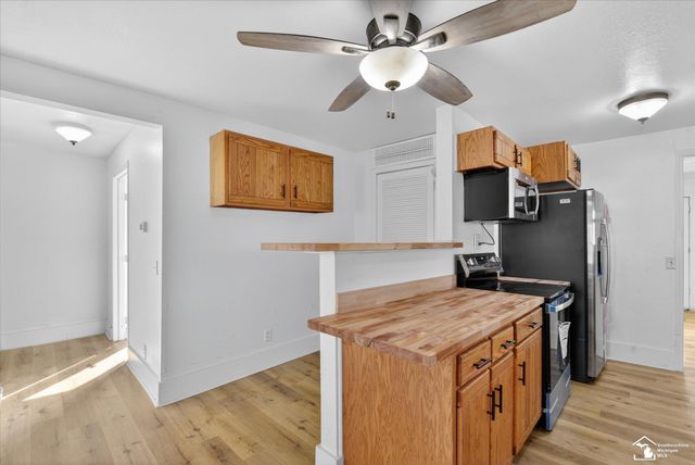 5813 W Temperance Road, Ottawa Lake, MI 49267