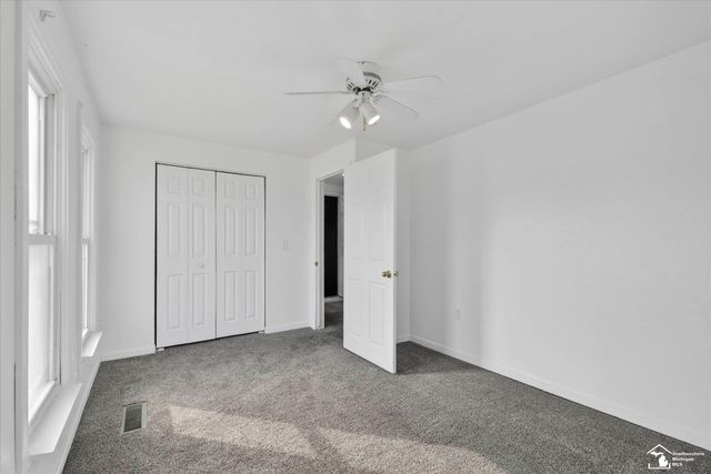 5813 W Temperance Road, Ottawa Lake, MI 49267