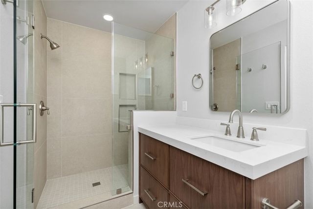 15881 Pilgrim, Huntington Beach, CA 92647