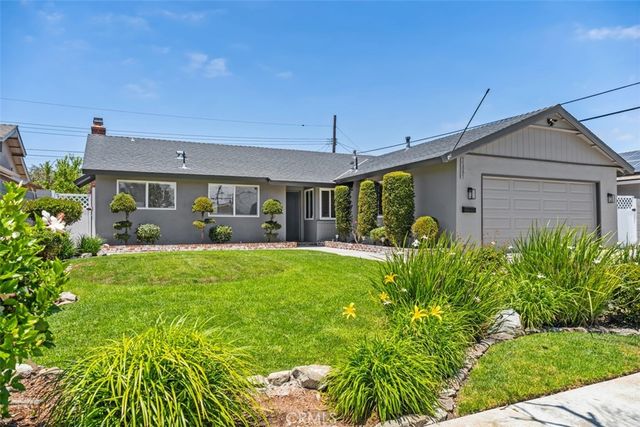 15881 Pilgrim, Huntington Beach, CA 92647