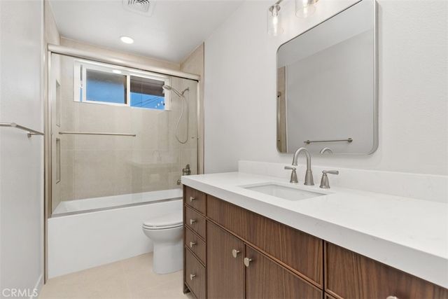 15881 Pilgrim, Huntington Beach, CA 92647