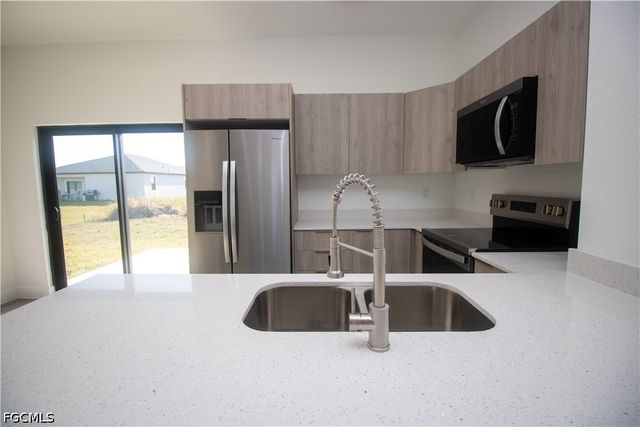 9004 W Justice CIR, Labelle, FL 33935