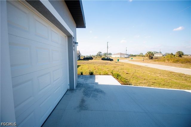 9004 W Justice CIR, Labelle, FL 33935