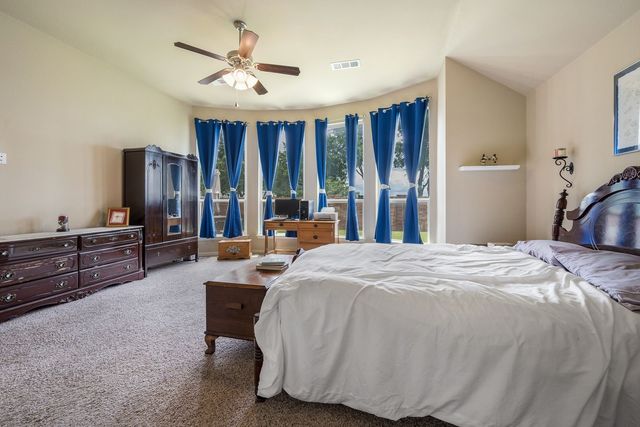 1001 Brigham Drive, Forney, TX 75126