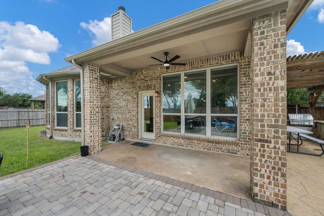 1001 Brigham Drive, Forney, TX 75126