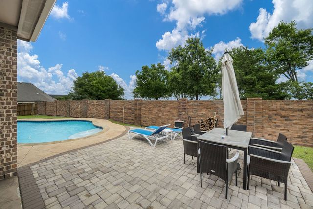 1001 Brigham Drive, Forney, TX 75126