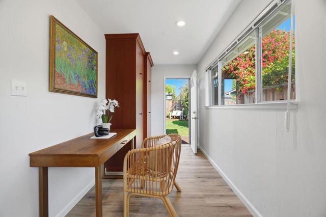 1763 Walnut Drive, Mountain View, CA 94040