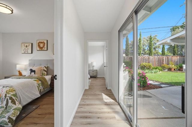 1763 Walnut Drive, Mountain View, CA 94040