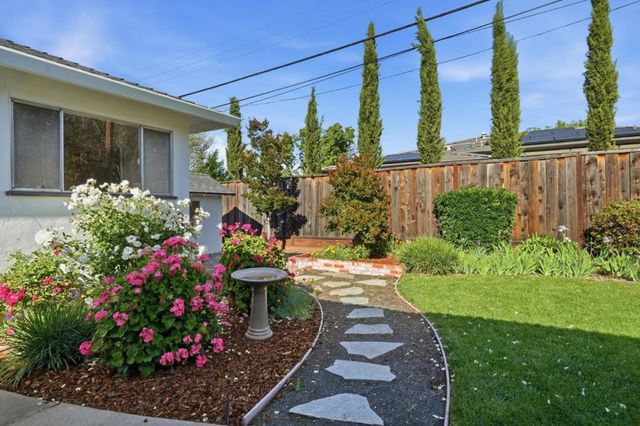 1763 Walnut Drive, Mountain View, CA 94040