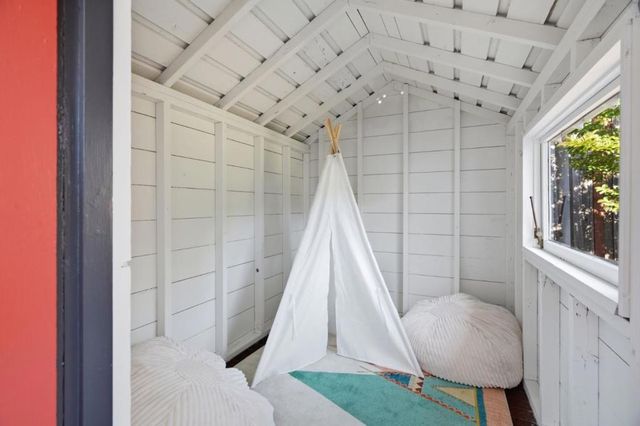 1763 Walnut Drive, Mountain View, CA 94040