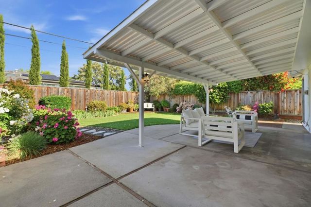 1763 Walnut Drive, Mountain View, CA 94040