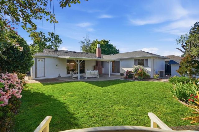 1763 Walnut Drive, Mountain View, CA 94040