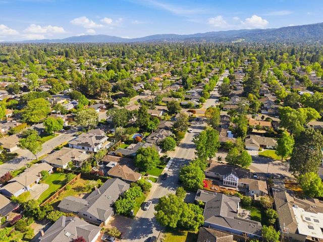 1763 Walnut Drive, Mountain View, CA 94040