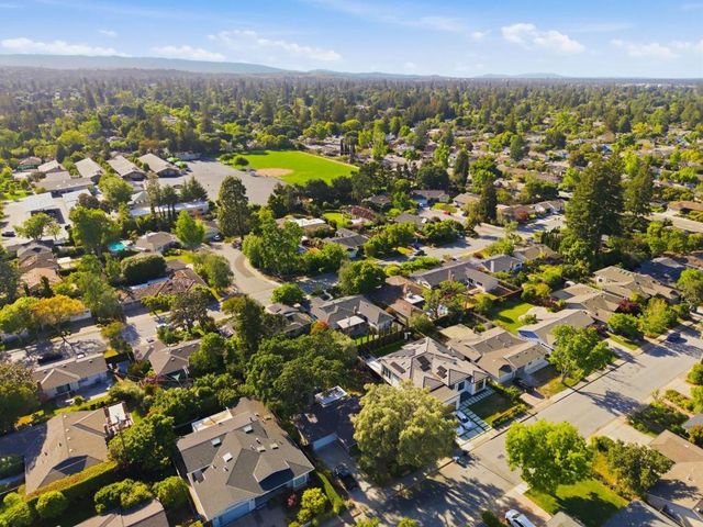 1763 Walnut Drive, Mountain View, CA 94040