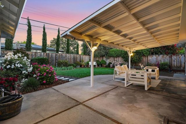 1763 Walnut Drive, Mountain View, CA 94040