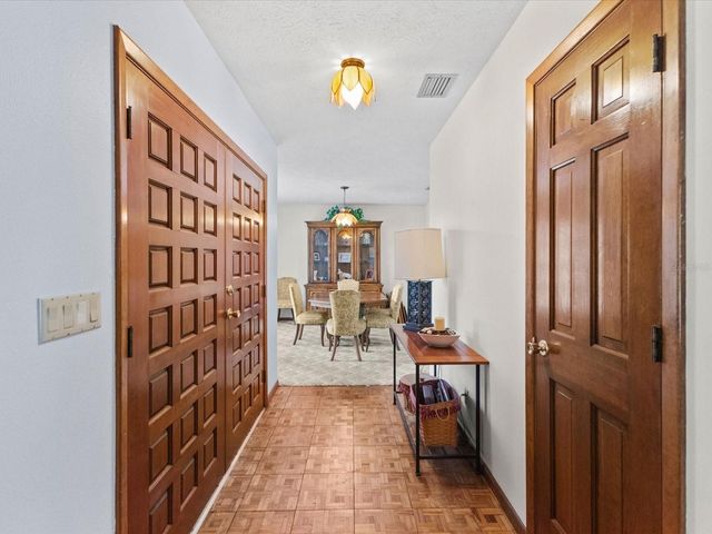 10700 LUSCOMBE COURT, New Port Richey, FL 34654