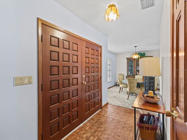10700 LUSCOMBE COURT, New Port Richey, FL 34654