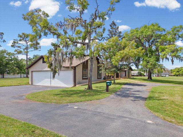 10700 LUSCOMBE COURT, New Port Richey, FL 34654