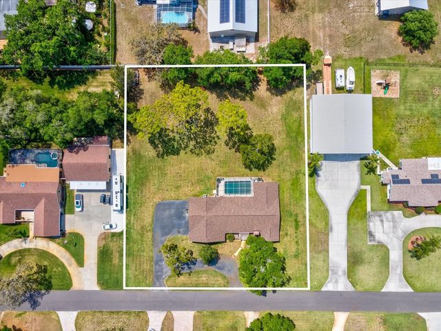 10700 LUSCOMBE COURT, New Port Richey, FL 34654