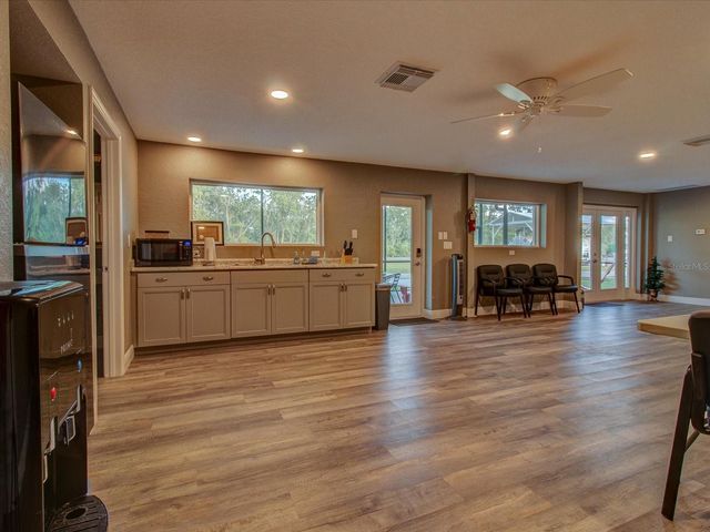 10700 LUSCOMBE COURT, New Port Richey, FL 34654