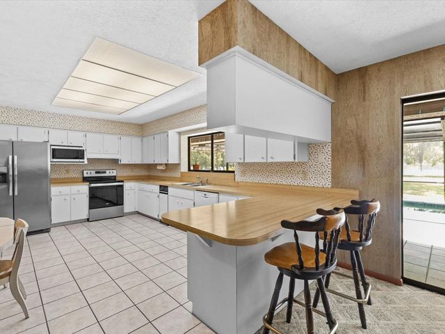 10700 LUSCOMBE COURT, New Port Richey, FL 34654