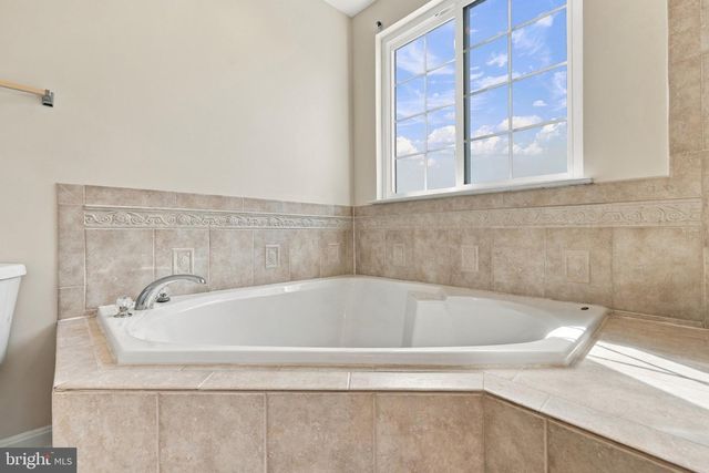 382 BETTS WAY, Martinsburg, WV 25404