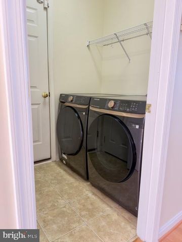 382 BETTS WAY, Martinsburg, WV 25404