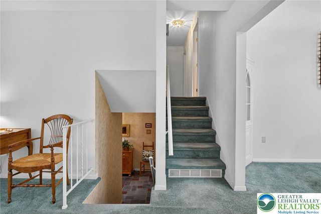 56 Hearthstone Drive, Exeter Twp, PA 19606