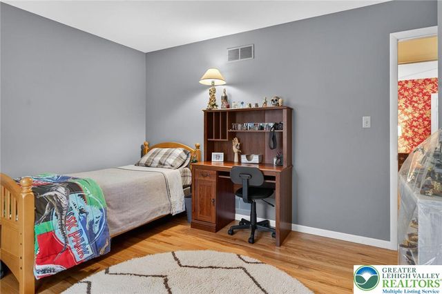 56 Hearthstone Drive, Exeter Twp, PA 19606