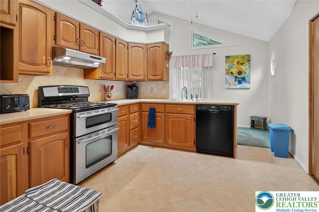 56 Hearthstone Drive, Exeter Twp, PA 19606