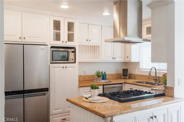 1724 Van Horne Lane, Redondo Beach, CA 90278