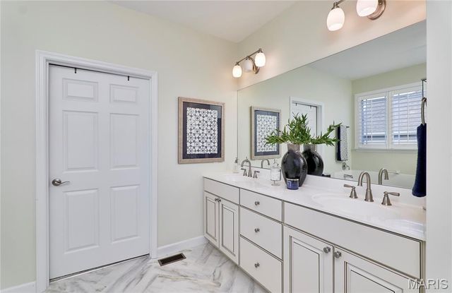 2437 August Grove Court, Wildwood, MO 63011