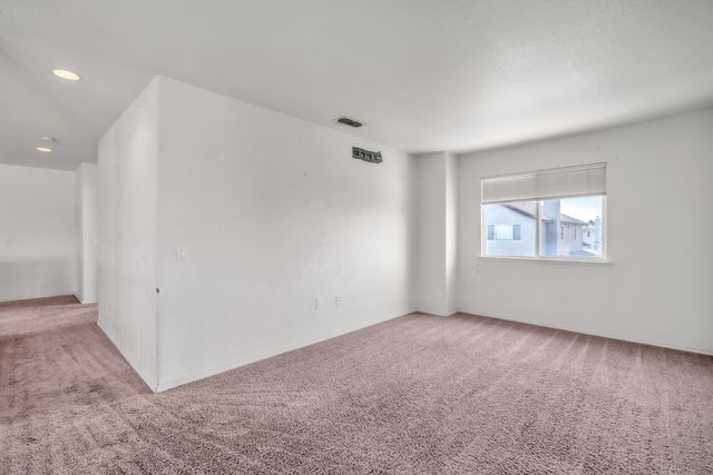 8859 Shasta Lily Dr, Elk Grove, CA 95624