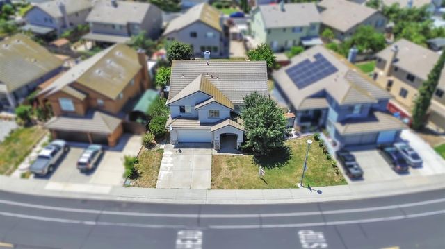 8859 Shasta Lily Dr, Elk Grove, CA 95624