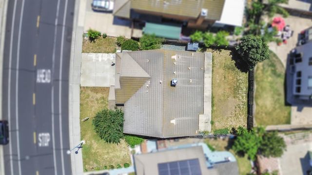 8859 Shasta Lily Dr, Elk Grove, CA 95624