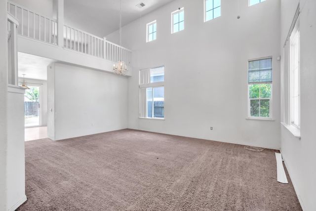 8859 Shasta Lily Dr, Elk Grove, CA 95624