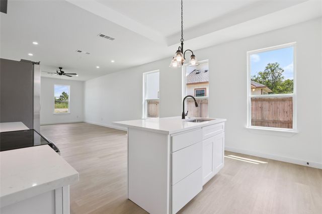 107 Brushwood ST, Bastrop, TX 78602