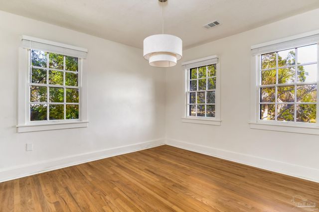 1515 E Lakeview Ave D, Pensacola, FL 32503