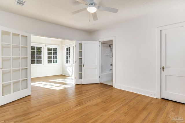 1515 E Lakeview Ave D, Pensacola, FL 32503